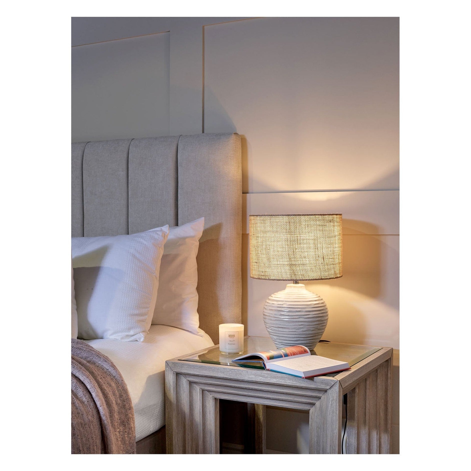 Luna Lamp (2)