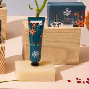 Bitter Orange, Pink Pepper & Hay Hand Cream (30g)