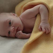 Irish Cashmere Baby Blanket Baby Yellow in a Presentation Box